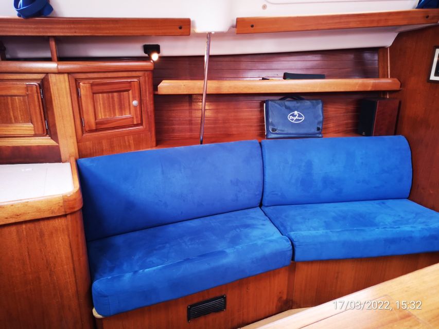 Ponta Delgada: Private Sailboat Cruise with Drinks & Snacks - What to wear and bring for a comfortable Caloura swim