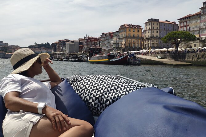 Port : Douro Cruise, 6 Bridges & 4 Port Wines (Max 7) - Torre dos Clérigos: 225 steps for Porto and Gaia views