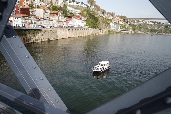 Port : Private Cruise in the Douro — 6 Bridges & Sunsets - Ribeira do Porto: UNESCO Streets in Motion