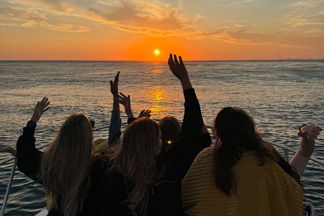 Port : Small-Group 6 Bridges, Douro River Sunset Cruise w/ Drink - What’s included: port-and-tonic welcome, local wine and port, plus chocolate at sunset
