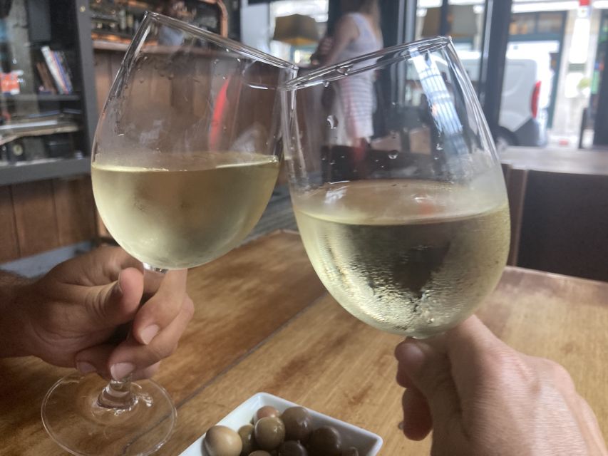 Port wine & wine walking tour with culture - max 8 pax - Key things to know before you go