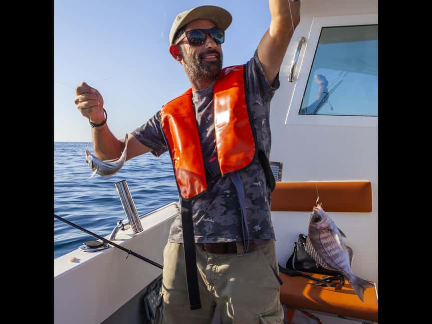 Portimão: Algarve Reef Fishing - Gear and licensing: the practical value of included equipment