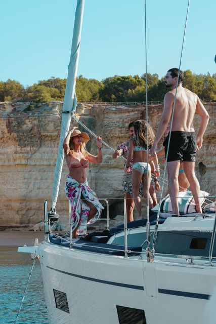 Portimao: Half-Day Sailing Yacht Cruise to the Benagil Caves - Dolphin Chances, Photo Angles, and the Best Way to Enjoy Deck Time