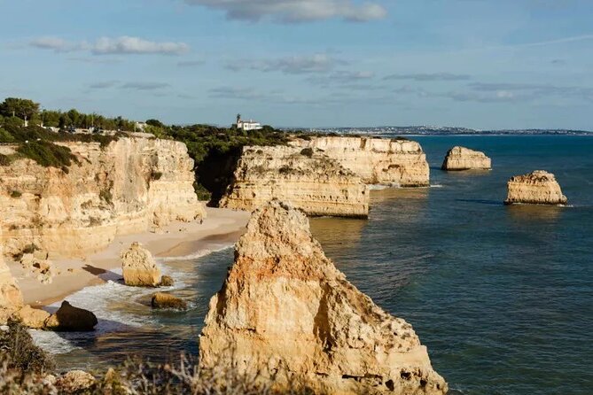 Portimão Private Boat Tour Caves Circuit and Coast Sightseeing - Why this private Benagil caves circuit feels different