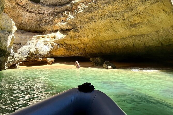 Portimão : Private Boat Tour through the Caves DE Benagil - Timing, meeting point, and what to do with your day