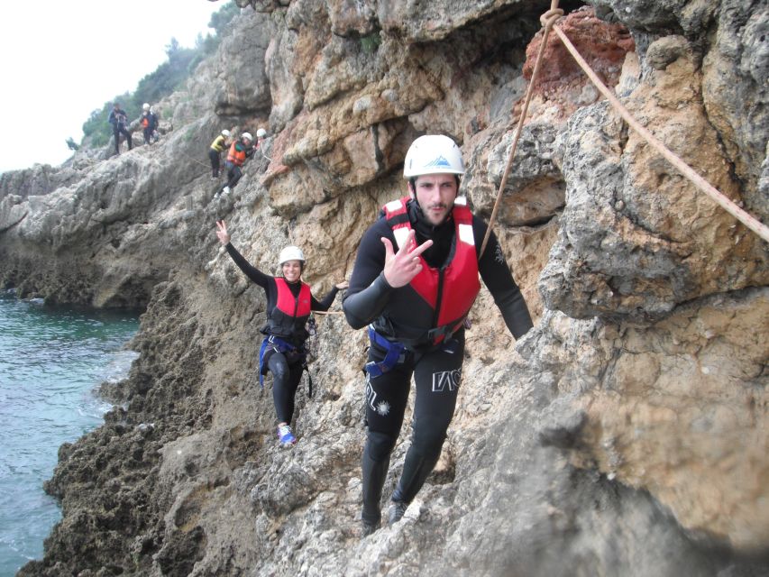 Portinho da Arrábida: Coasteering Boat Tour - Zip line over Arrábida’s water: the station people talk about