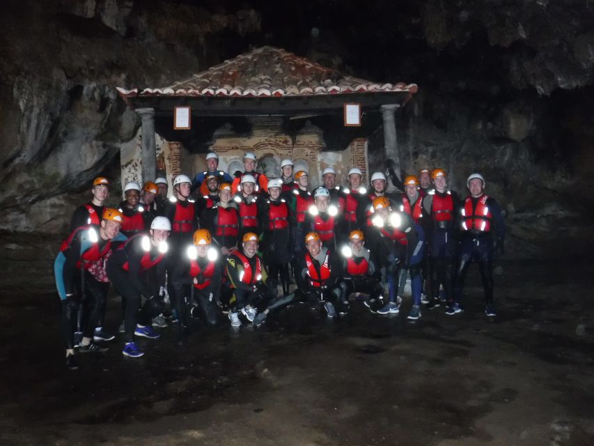 Portinho da Arrábida: Coasteering Boat Tour - Swimming in clear water: what you’re really signing up for