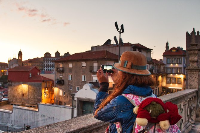 Porto 1/2 Day Walking Photo Tour & Portraits - Cais da Ribeira: The Old-Town Photo Zone