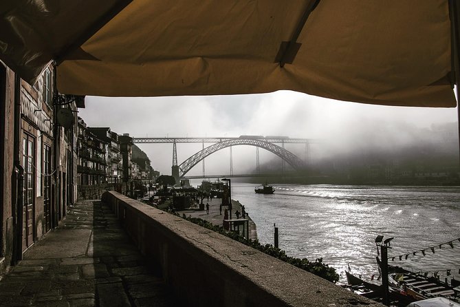 Porto 1/2 Day Walking Photo Tour & Portraits - São Bento Railway Station: Where the First Great Photos Start