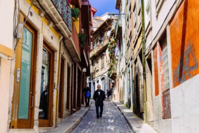 Porto: 2.5-Hour Private City Tour Off the Beaten Track - Where the Tour Begins at Biblioteca Pública Municipal do Porto