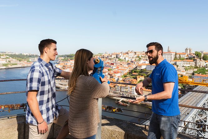 Porto: 3-Hour Old Town & Riverside Bike Tour - Guided Experience - Riverside garden retreat: the calm break with big views