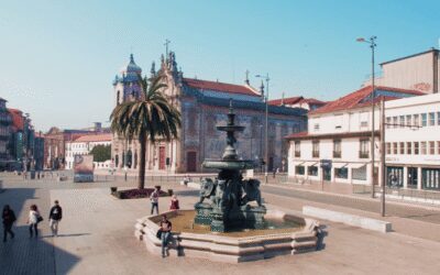 Porto: 5D Flight over de City for all family. - Finding LOOKATPORTO near São Bento and City Hall