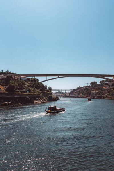 Porto: 6 Bridges Cruise on a Traditional Rabelo Boat - The Audioguide Setup You’ll Use (QR Code + Your Own Headphones)