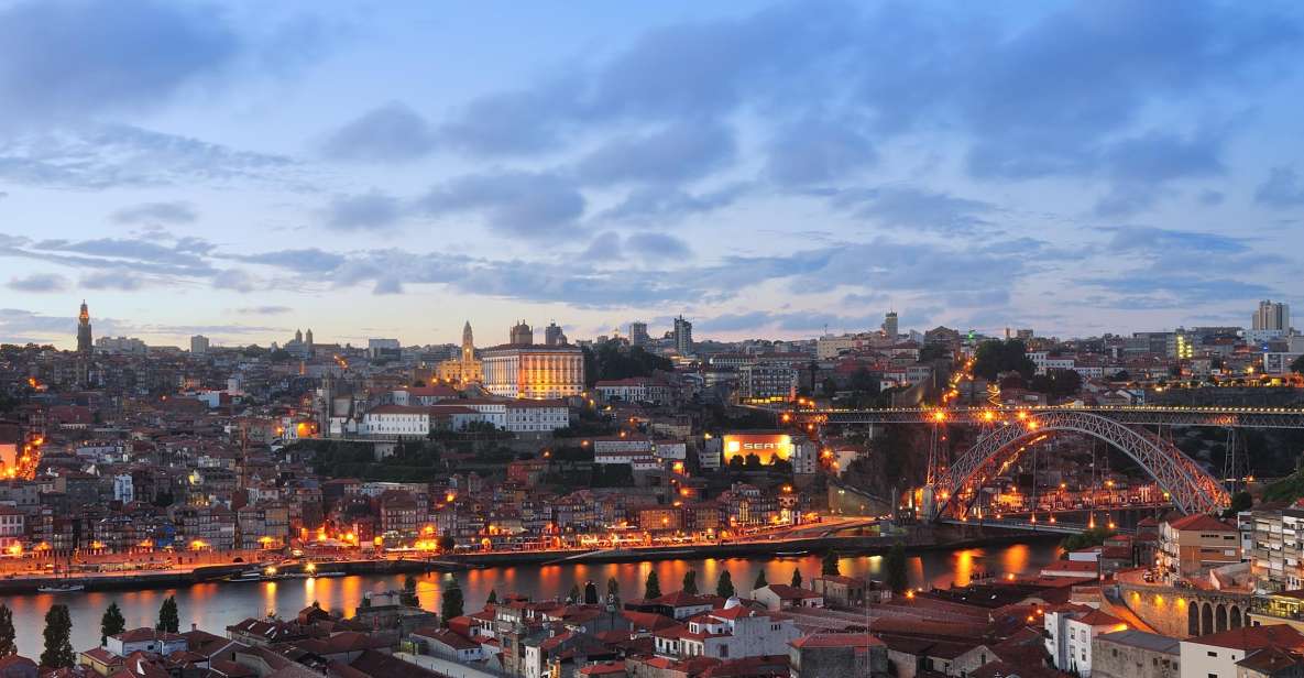 Porto: All-Inclusive Fado Dinner Show and Night Tour - What You Really Get for the Price (and What You Don’t)