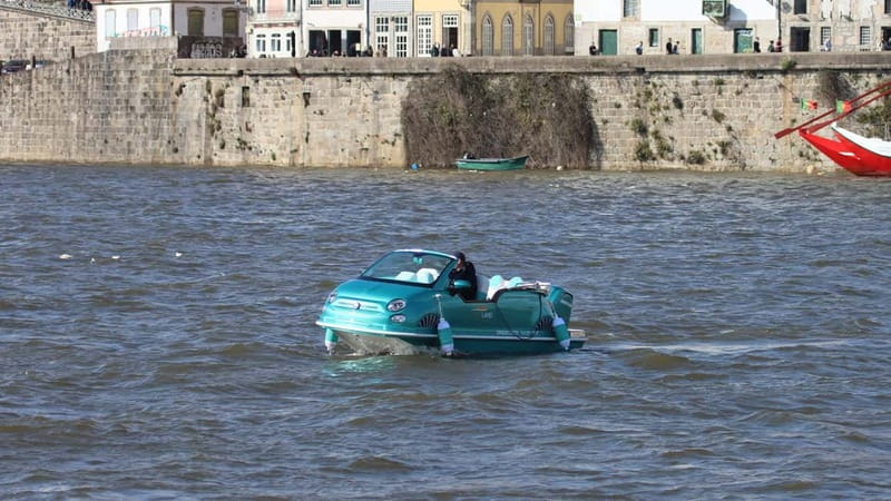 Porto: Bridges Cruise in a Fiat 500 Limited Edition Boat - Six bridges in one ride: the route you’ll recognize instantly
