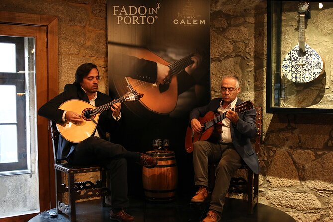Porto: Cálem Cellar Tour, Live Fado Show and Wine Tasting - Your Port Tasting: Fine White and 10 Years Old Tawny