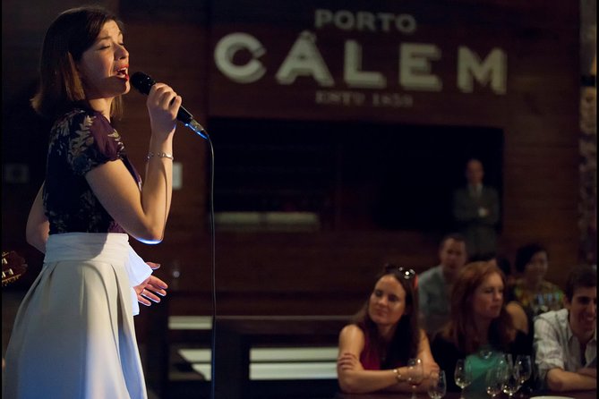 Porto: Cálem Cellar Tour, Live Fado Show and Wine Tasting - The Live Fado Show in the Caves (About 45 Minutes): Male and Female Voices