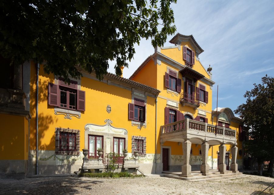 Porto: Casa São Roque Direct Entry Ticket - What you’ll see inside: contemporary art in a 21°C gallery