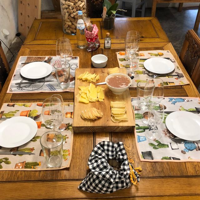 Porto: Cheese and Port Wine Tasting in a Unique Place - Quick hits