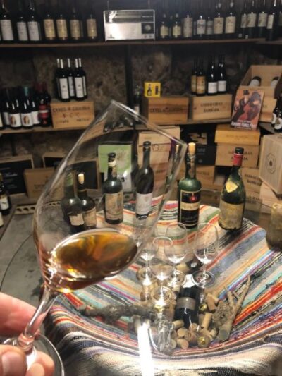 Porto: Cheese and Port Wine Tasting in a Unique Place - How the Tasting Unfolds in This Traditional Store
