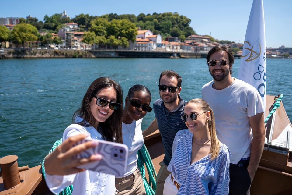 Porto City Full Day Minibus Tour, Wine Tasting & Six Brigdes - Porto in a Day: What This Minibus Tour Really Covers