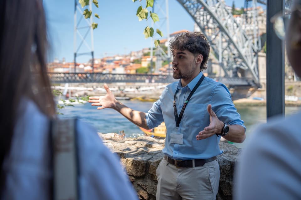 Porto City Full Day Minibus Tour, Wine Tasting & Six Brigdes - Cathedral of Sé and Fernandina Wall: Views, Breaks, and Steep Streets