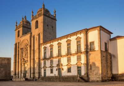 Porto: City Tour, 6 Bridges Cruise and Wine Tasting - Sé and Porto Cathedral: one stop that grounds the whole day