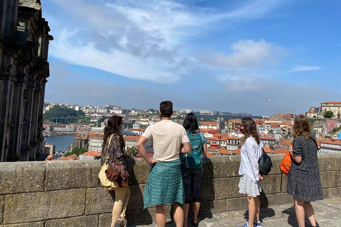 PORTO city Walking Tour - Rua das Flores: The Jewelry Street Reborn by Artists