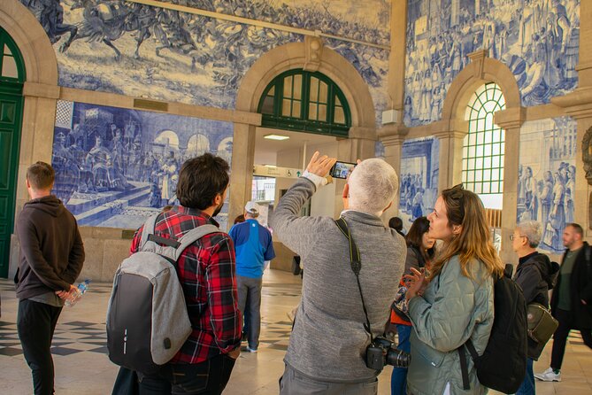 PORTO city Walking Tour - Livraria Lello From the Outside: Worth It Even Without Tickets