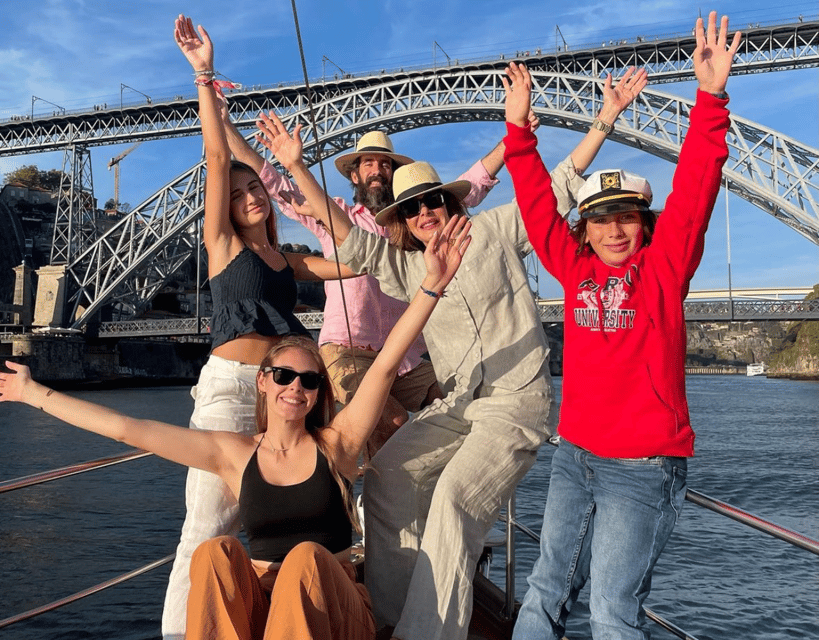 Porto: Classic Boat Cruise on the Douro River - Who should book this Porto cruise, and who might not love it
