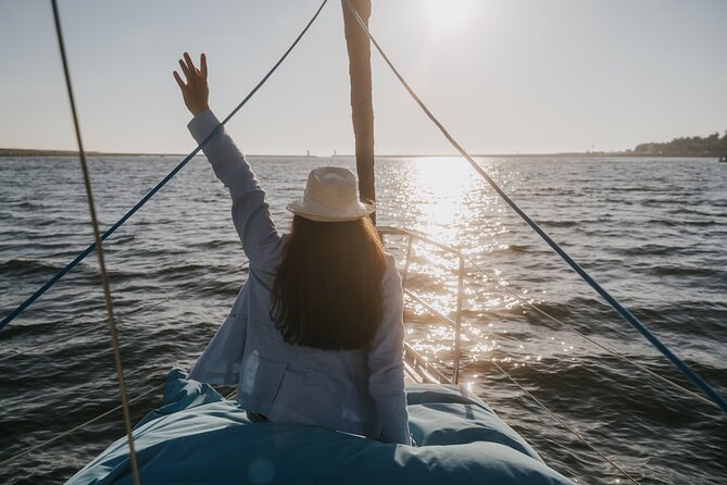 Porto: Cruzeiro privado rio douro até 8 pessoas com wine tasting - Wine Tasting, Port Drinks, and That Welcome Drink Moment