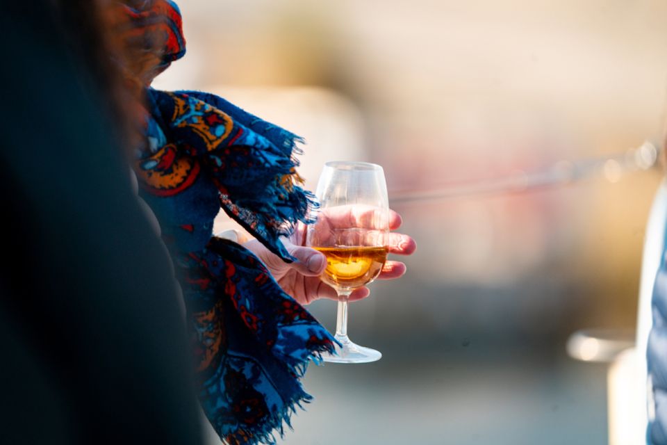 Porto: Daytime or Sunset Douro River Cruise With Port Wine - Heading toward the mouth: Foz do Douro and that Atlantic air