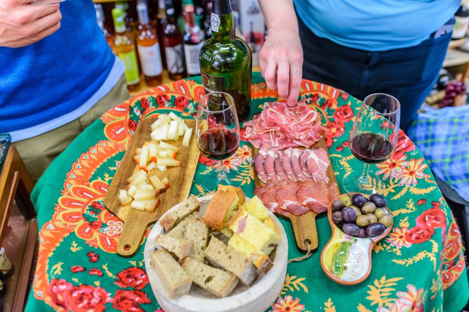 Porto: Delicious Food and Wine Walking Tour - The guide is the real engine: what locals care about
