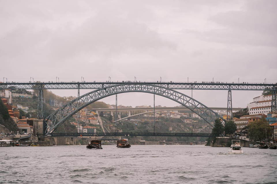 Porto: Douro river Boat tour with wine tasting (small group) - Price and Value: Why $49 Can Make Sense in Porto