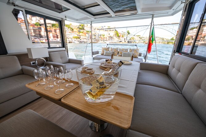 Porto Douro River Cruise With Port Wine - Daytime or Sunset - Daytime vs sunset: what changes when the sky shifts