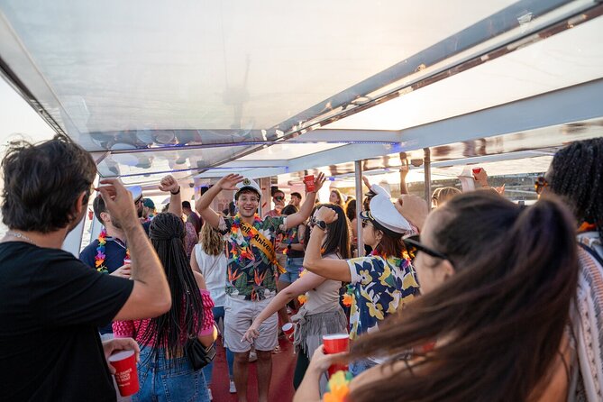 Porto: Douro River Party Boat with Sunset Option and 6 Bridges - The 2-hour itinerary: Six Bridges energy, plus a Dom Luis I moment