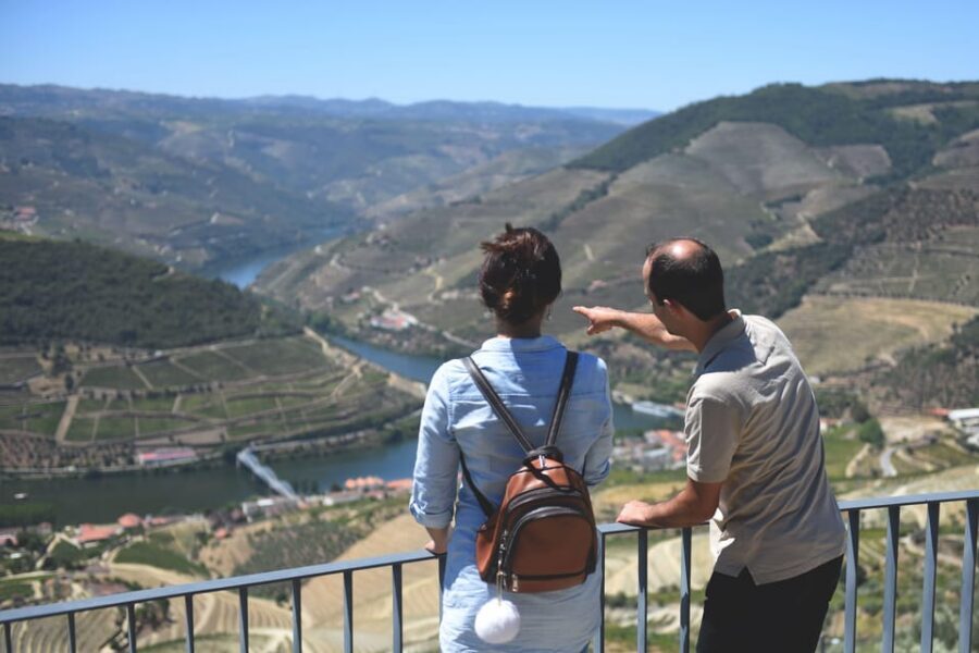Porto: Douro Valley Day Trip with Lunch and Favaios Village - Create-your-own bread workshop: fun, hands-on, and ask questions early