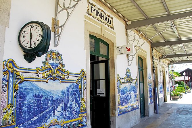 Porto: Douro Valley Wine Tour Including Lunch - Sao Cristovão Viewpoint and Pinhão: The Photo Stop That Makes It Real
