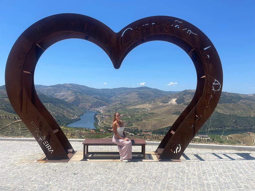 Porto: Douro Valley Wine Tour with a Sommelier & Boat Trip - A day built around two regions, one unforgettable wine rhythm