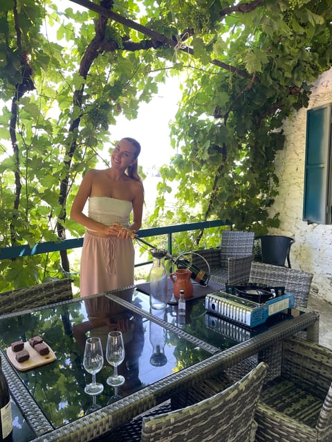Porto: Douro Valley Wine Tour with a Sommelier & Boat Trip - The N222 drive: where the views matter more than the talking