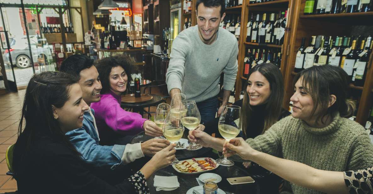 Porto: Evening Local Food Crawl with Drink Pairings - Meeting at the Monumento aos Mortos da Grande Guerra: The Night Starts With Direction
