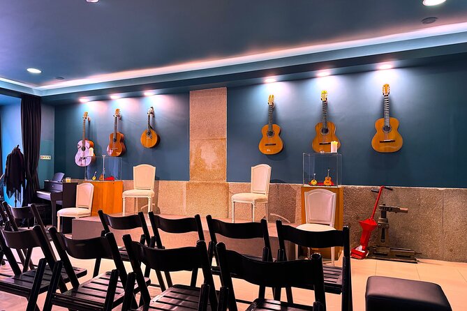 Porto : Fado and Porto Wine Show at the Trinity Noble Hall - Key points before you go