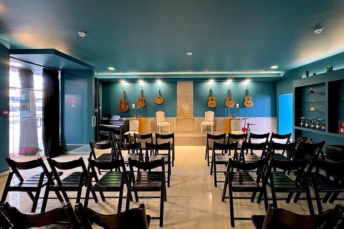 Porto : Fado and Porto Wine Show at the Trinity Noble Hall - The Hour-Long Format: intimate seating and acoustics that actually work