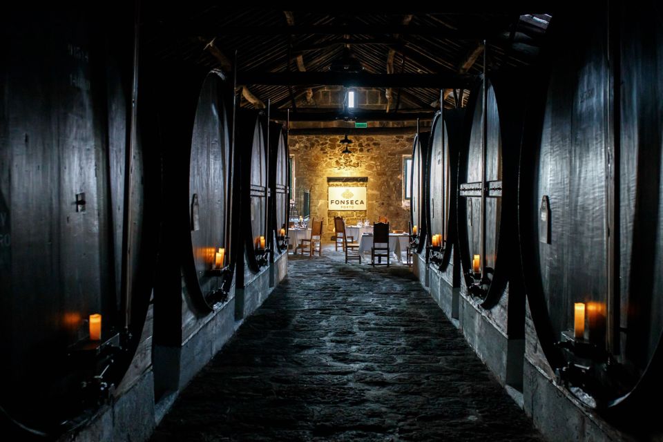 Porto: Fonseca Cellar Tour & Fado Show with Optional Dinner - Entering the Fonseca Port Wine Cellars: why this setting matters