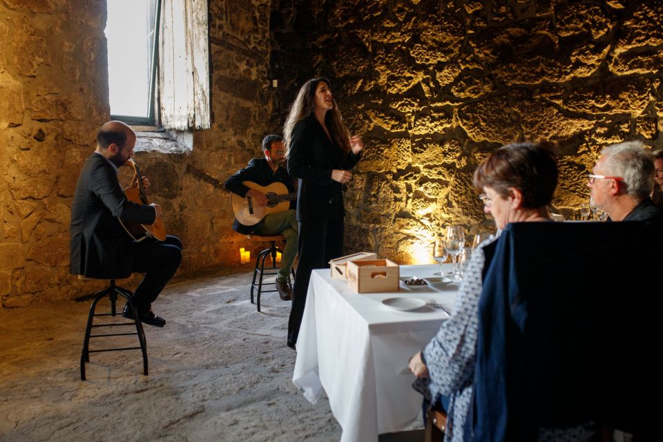 Porto: Fonseca Cellar Tour & Fado Show with Optional Dinner - Your Bin 27 and Siroco tasting, plus Fado during the sip