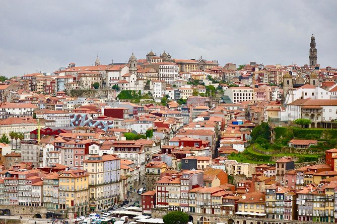 Porto Food Tour of 8 Tastings: Custard Tart, Bifana & Hidden Gems - The route: a walking tour with real landmarks, not random detours