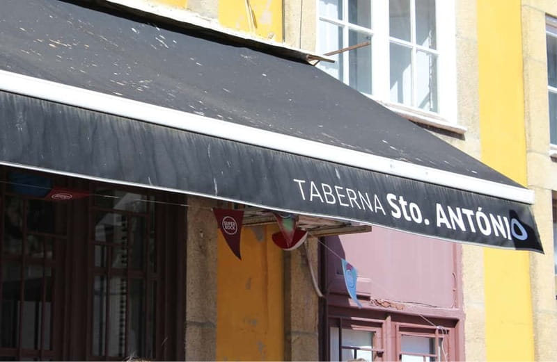 Porto: Food Tour with Tastings - Starting on Avenida dos Aliados, Finding the Orange Umbrella