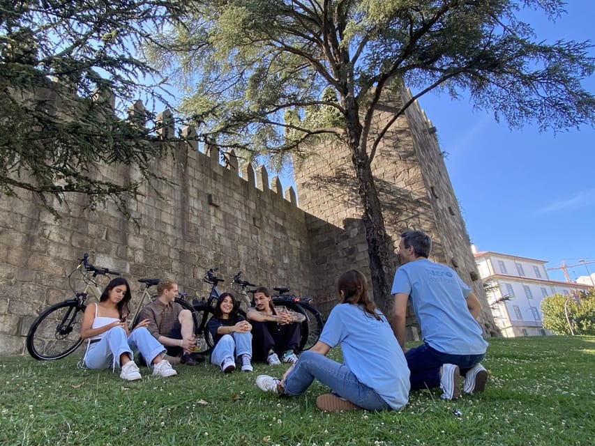 Porto: Guided e-bike tours in Porto and Gaia - E-bikes make Porto and Gaia feel easy, not exhausting