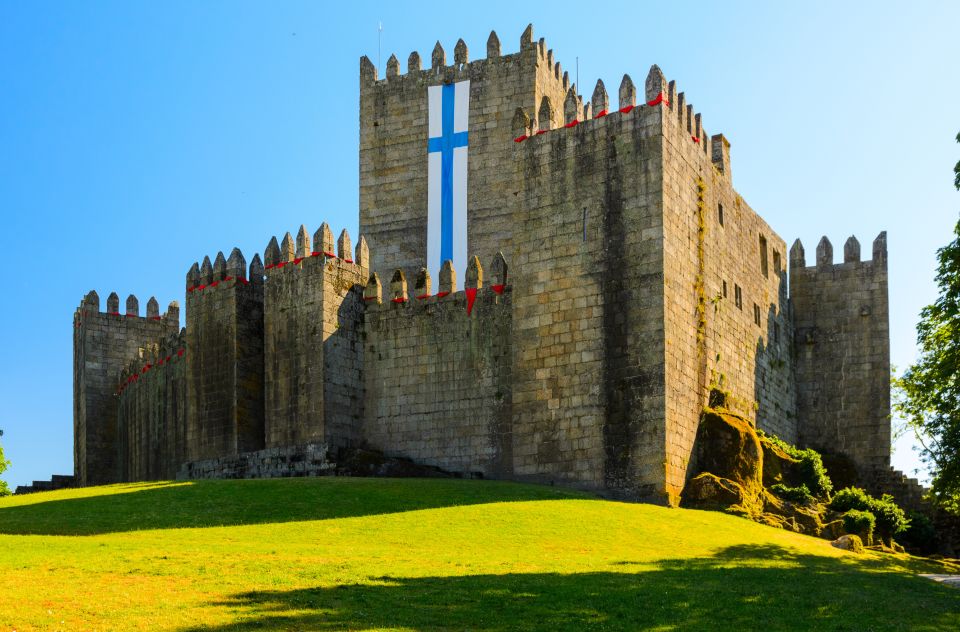 Porto: Guimarães & Braga Tour with Entry Tickets and Lunch - Guimarães Castle: Portugal’s early power in stone