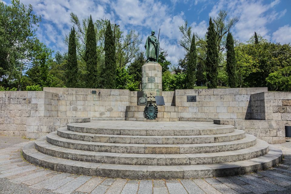 Porto: Guimarães & Braga Tour with Entry Tickets and Lunch - Should you book it? My take